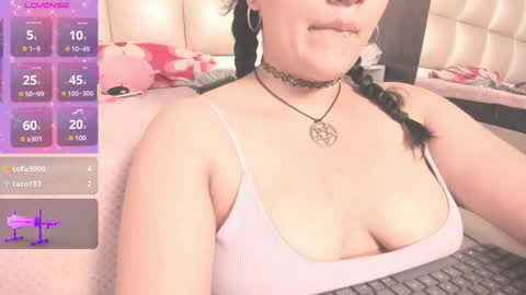 jadeestudios online show from 10.02.25