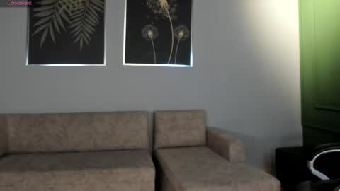 Snapshot of jadeevansx chatting on 03.11.25 JADE EVANS online show from 03.11.25