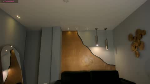 JADE EVANS online show from 04.02.26