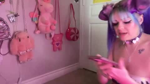 Snapshot of jadeisabel chatting on 02.11.25 Jade Isabel online show from 02.11.25