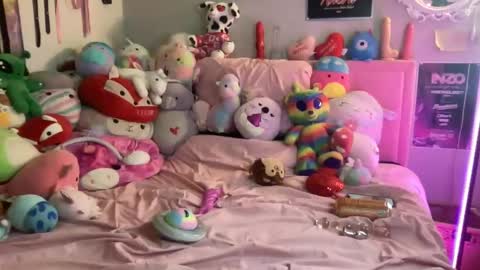 Snapshot of jadeisabel chatting on 03.10.25 Jade Isabel online show from 03.10.25