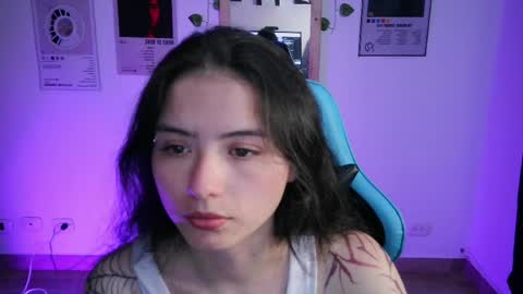 Snapshot of jademonet_ chatting on 03.26.26 Jade 3 online show from 03.26.26