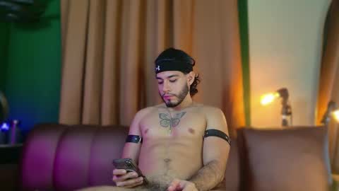 Snapshot of jadenfeynman chatting on 11.06.25 Jaden Feynman online show from 11.06.25