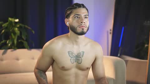 Snapshot of jadenfeynman chatting on 02.24.26 Jaden Feynman online show from 02.24.26