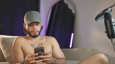 Snapshot of jadenfeynman chatting on 03.04.26 Jaden Feynman online show from 03.04.26