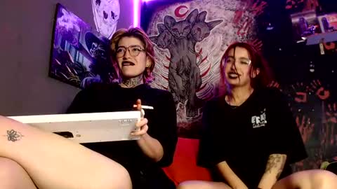 Alex and Venus online show from 06.25.26