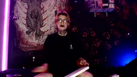 Alex and Venus online show from 07.25.26