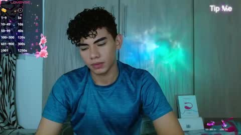 javi15  online show from 12.12.24