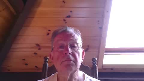 Snapshot of jahanc01 chatting on 09.11.25 Malko online show from 09.11.25