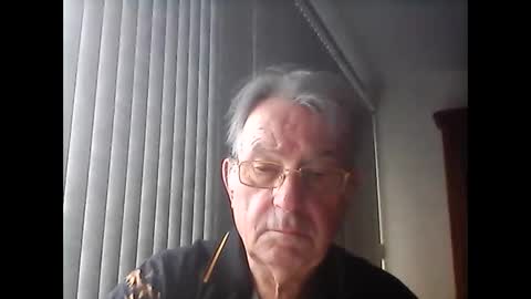 Snapshot of jahanc01 chatting on 10.18.25 Malko online show from 10.18.25