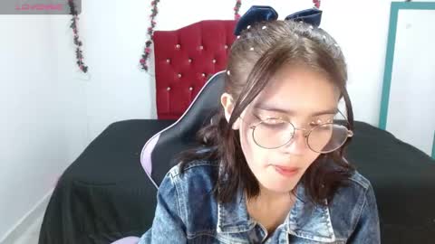 Snapshot of jaide412638 chatting on 05.22.26 jaide412638 online show from 05.22.26