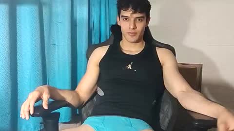 Snapshot of jair1_69 chatting on 05.15.26 JaxXx online show from 05.15.26
