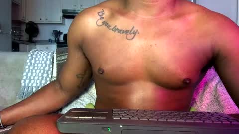 Snapshot of jakcjameson chatting on 10.14.25 Jakc online show from 10.14.25