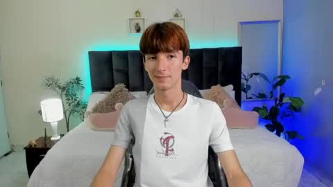 Snapshot of jake_evanss_ chatting on 04.29.26 JAKE online show from 04.29.26