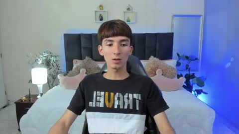 Snapshot of jake_evanss_ chatting on 05.19.26 JAKE online show from 05.19.26