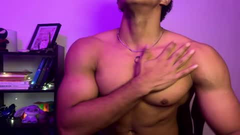 Snapshot of jake_hill1 chatting on 12.17.25 jake_hill1 online show from 12.17.25