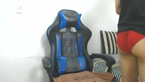 Hi guys im new 3 online show from 07.17.26