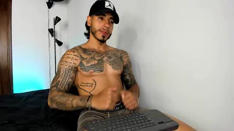 Santiago online show from 01.15.25