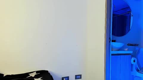 Santiago online show from 02.11.25