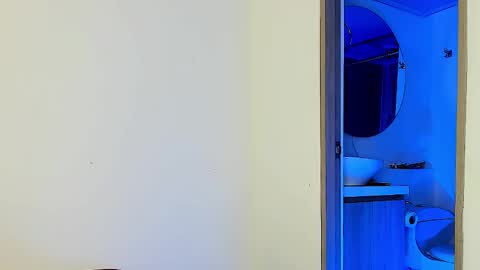 Santiago online show from 02.16.25