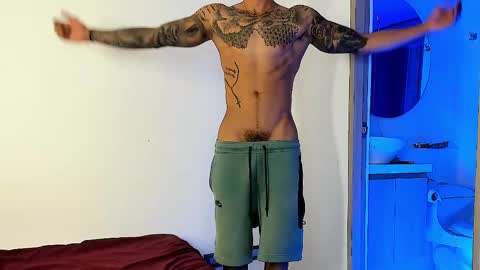 Santiago online show from 02.16.25