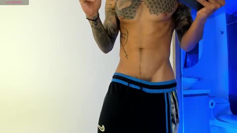 Santiago online show from 02.25.25