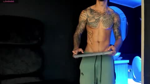 Santiago online show from 03.07.25