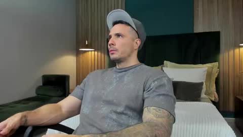 jakestone_1 online show from 11.28.25