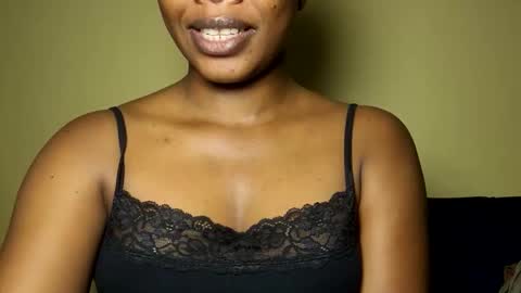 Snapshot of jalia12 chatting on 01.15.26 jalia12 online show from 01.15.26