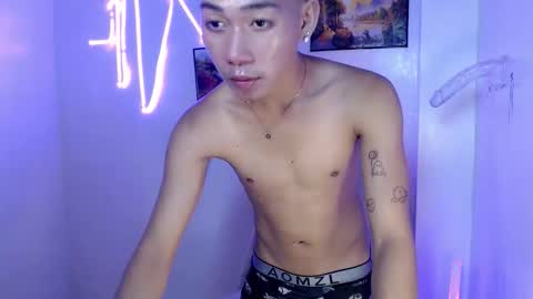 Snapshot of jam_bigcock69 chatting on 05.16.26 Jam online show from 05.16.26
