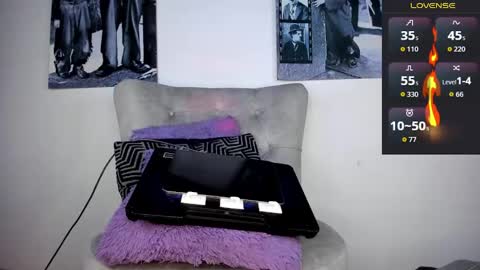 Snapshot of jamal_boseman chatting on 05.16.26 Jamal online show from 05.16.26