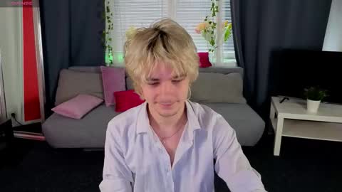 Snapshot of jamemiller chatting on 03.02.26 JameMiller online show from 03.02.26