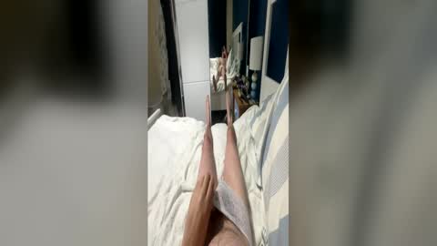 Snapshot of james66browny chatting on 06.17.26 james66browny online show from 06.17.26