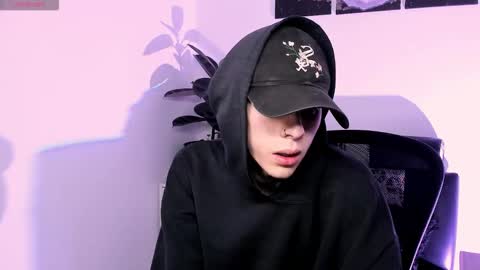 james_adamss_ online show from 12.22.25