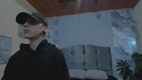 james_adamss_ online show from 02.25.26