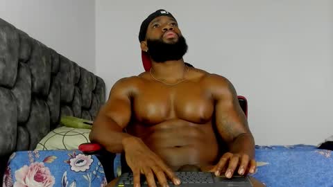 Snapshot of james_bbcmuscle chatting on 09.20.25 James BBC online show from 09.20.25