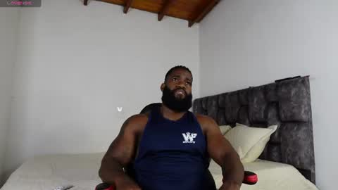Snapshot of james_bbcmuscle chatting on 06.10.26 James BBC online show from 06.10.26