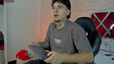 jamesdekker online show from 10.22.25