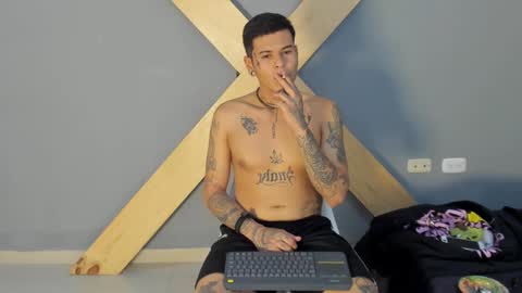 Jamesinked  online show from 12.10.24