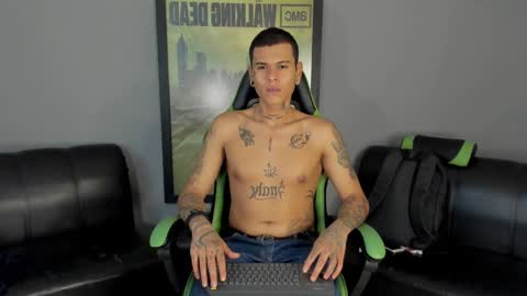 Jamesinked  online show from 01.12.25