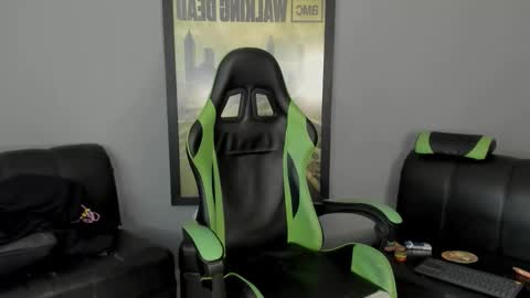 Jamesinked  online show from 02.12.25