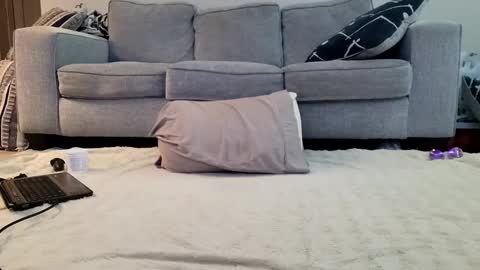 jamesjackin85 online show from 02.28.25