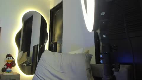 Snapshot of jamesowenn chatting on 07.03.26 James Owenn online show from 07.03.26