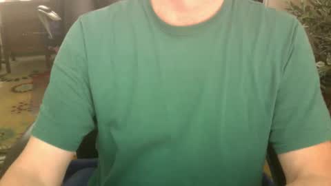 Snapshot of jamesray722 chatting on 11.30.25 jamesray722 online show from 11.30.25