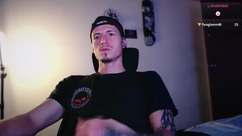 jamesss____ online show from 12.04.25