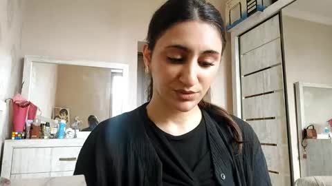 Niki online show from 04.26.26