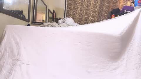 Bootyshows online show from 12.19.25