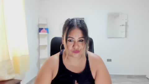 Snapshot of jan_milkhot chatting on 02.04.25 jan_milkhot online show from 02.04.25