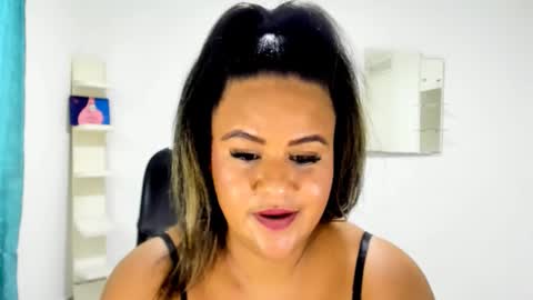 Snapshot of jan_milkhot chatting on 10.26.25 jan_milkhot online show from 10.26.25