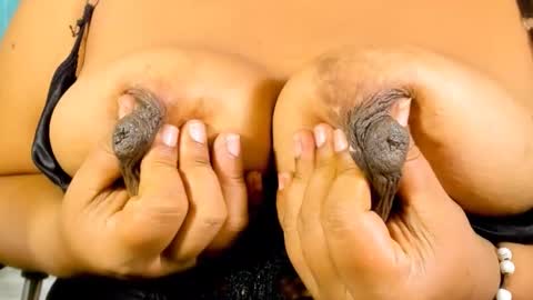 jan_milkhot online show from 03.05.26